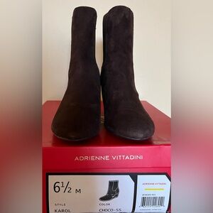 NWT- Adrienne Vittadini- Women’s Genuine Suede Ankle Boots - Dark Brown - Sz 6.5